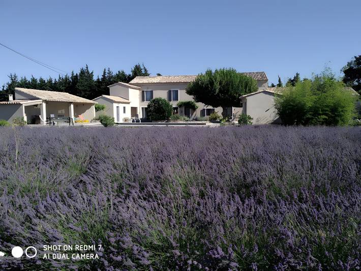 Chambre d’hôte pour 2 personnes, avec jardin à L'Isle-sur-la-Sorgue