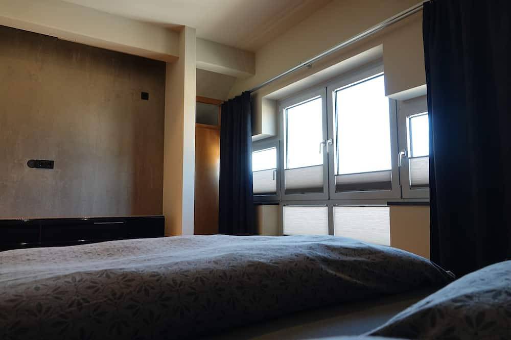 Appartamento intero, Penthouse above the rooftops with roof terrace and far-reaching views in Roding, Baviera Orientale