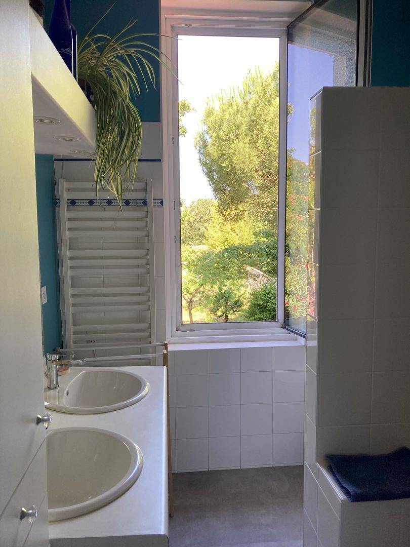 « Villa Andrée », la campagne à la ville ! - Chambre in La Rochelle, Région de La Rochelle