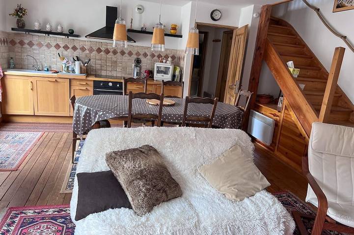 Gîte pour 6 personnes, avec jardin et terrasse à Molines-en-Queyras - 2