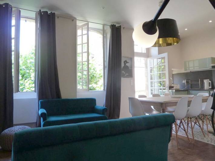 Location de vacances pour 7 personnes, avec piscine et jardin dans Rue Typique De Sarlat Sarlat La Caneda - 3