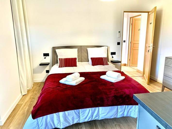 Gîte pour 2 personnes, avec balcon dans Lias - 3