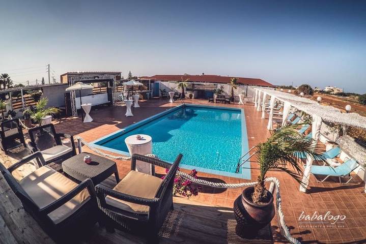 Hôtel pour 24 personnes, avec vue ainsi que jardin et piscine dans Malia - 3