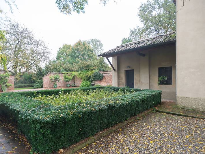 Casa vacanza per 6 persone, con Idromassaggio e Giardino a Cremona