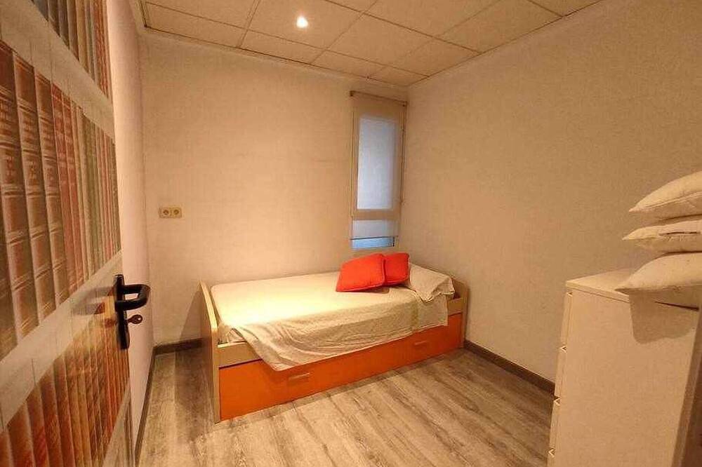 Entire apartment, Charming 3 Bedroom Apartment in Petrer, Spain in Petrer, Alicante Inland