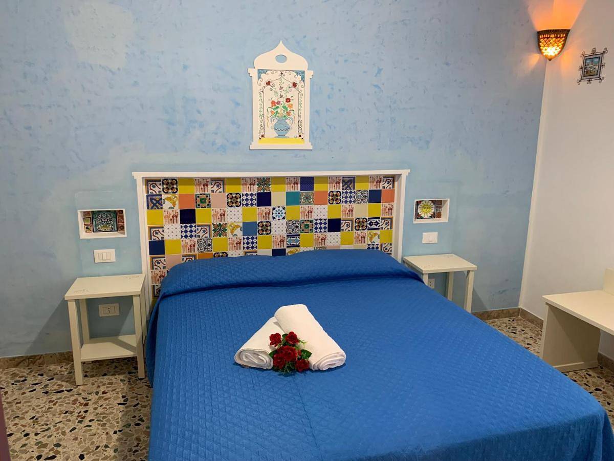 Bed & Breakfast Sole Azzurro in Custonaci, Provincia di Trapani