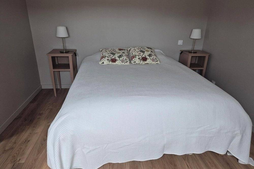 Apartamento entero, Gite de la Planchette with heated swimming pool in Broons, Región de Dinan