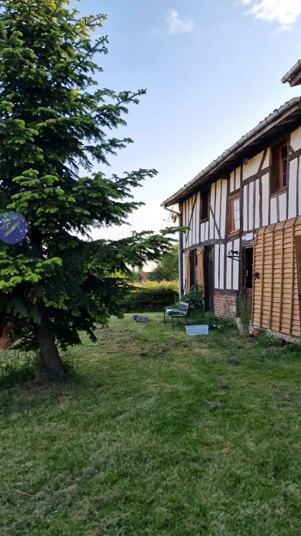 Gîte pour 4 personnes, avec jacuzzi ainsi que terrasse et jardin, animaux acceptés dans Haute-Marne - 2
