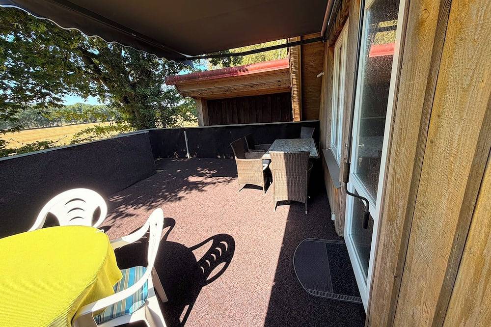 Ganze Wohnung, Ferienwohnung Feldblick Rastede – überdachte Terrasse, Klima, Hunde willkommen in Rastede, Ammerland
