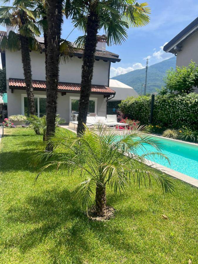 Ferienhaus für 5 Personen, mit Balkon und Pool sowie Ausblick