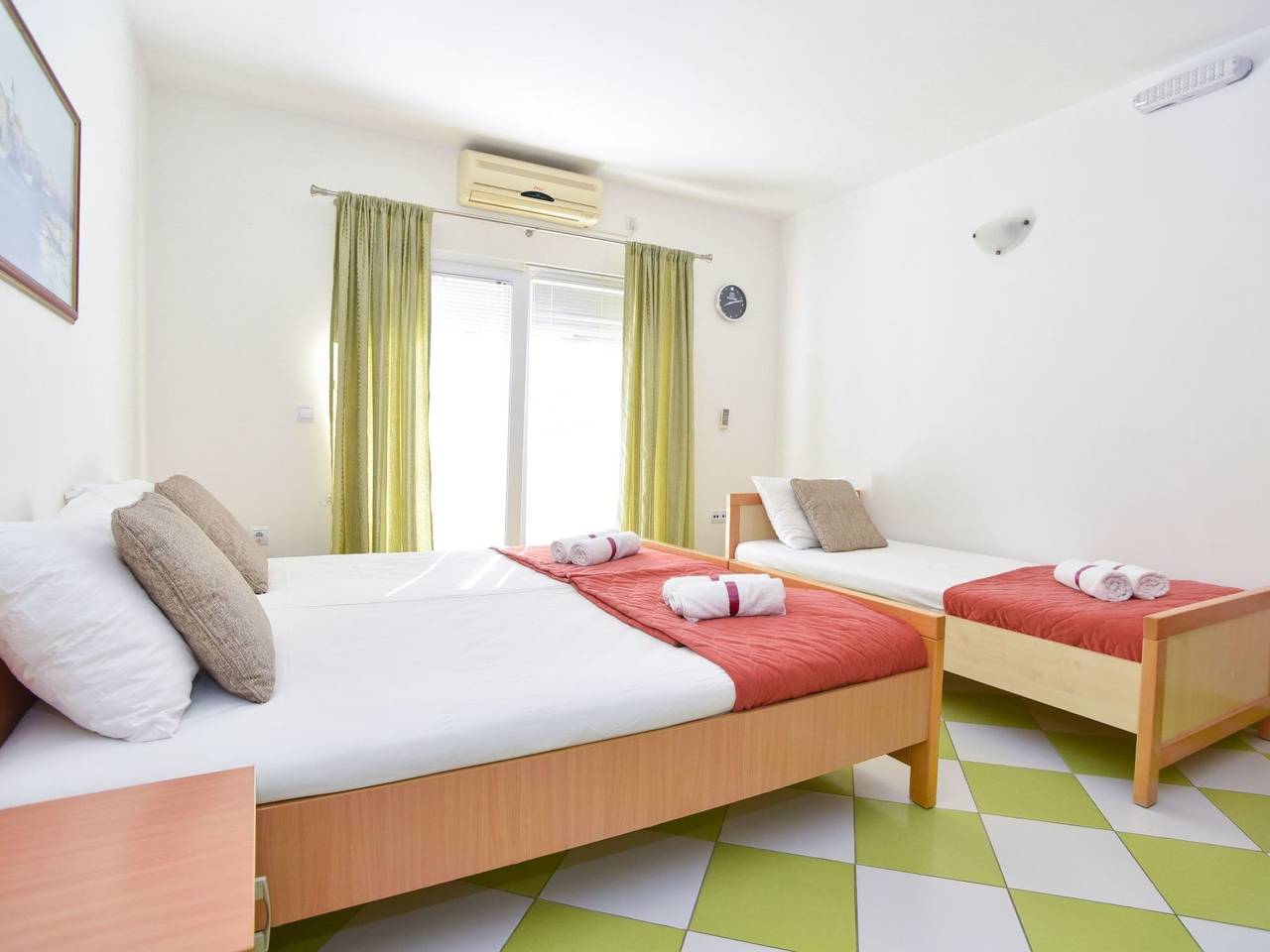 Cały apartament, Studio-Apartment mit Balkon in Tivat, Bay of Kotor
