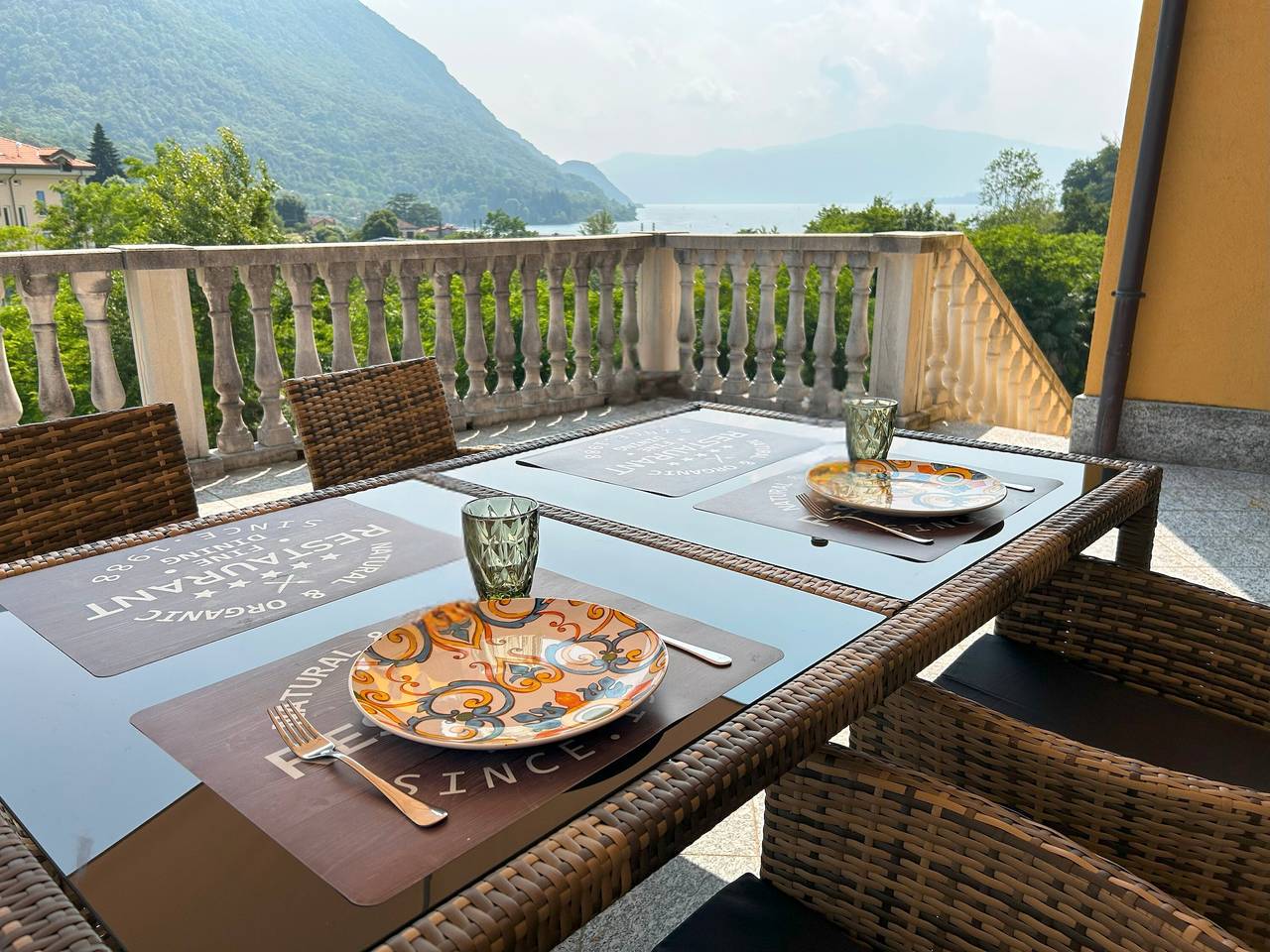 Ganze Wohnung, Ferienwohnung "Il Sole Di Calde Lago Maggiore 504" mit Seeblick, Balkon und Wlan in Castelveccana, Lago Maggiore (Lombardei)
