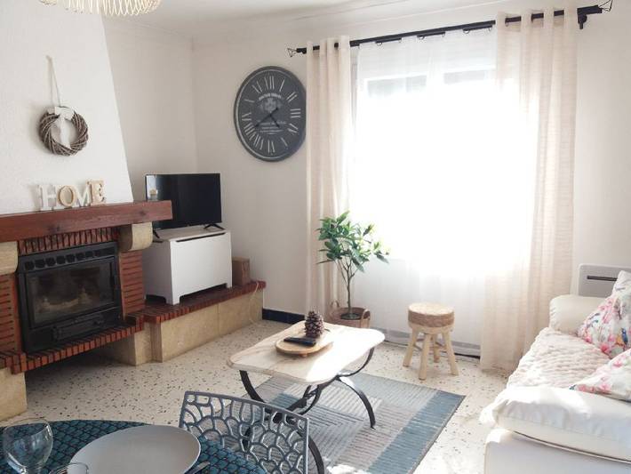 Gîte pour 4 personnes, avec jardin et terrasse à Cour-Cheverny