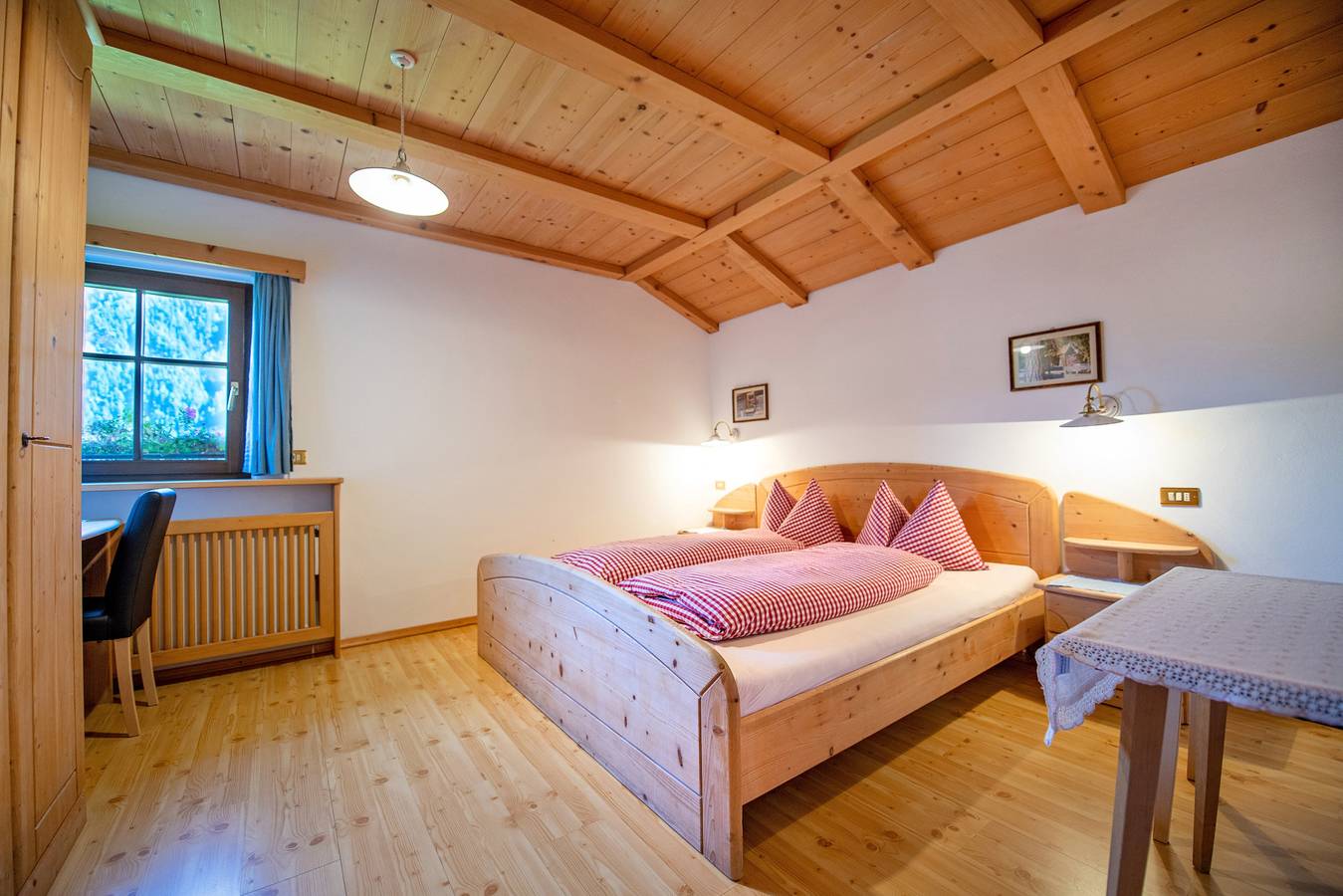 Ganze Wohnung, 117B Holiday Farm Tuene in Bulla Pufels, Kastelruth