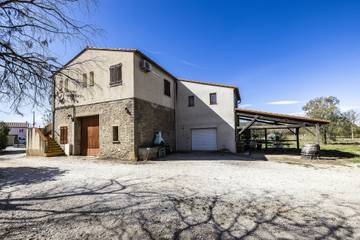 Gîte pour 4 personnes, avec jardin à Saint-André