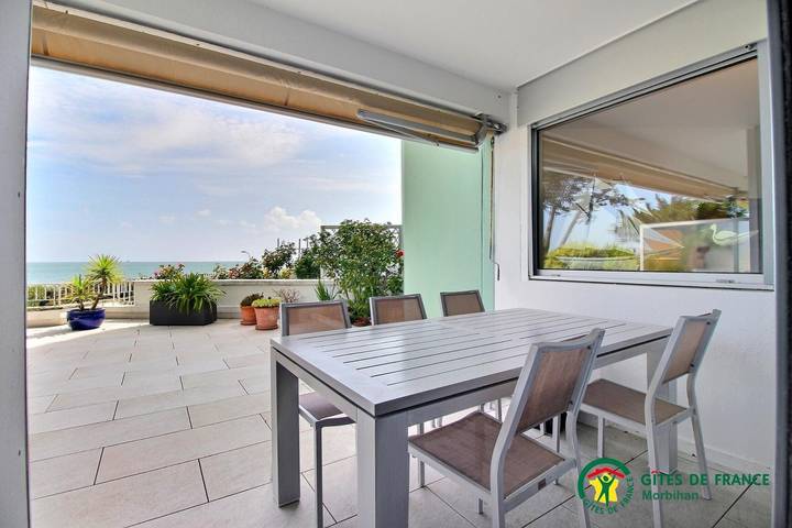 Gîte pour 4 personnes, avec jardin à Larmor-Plage - 2