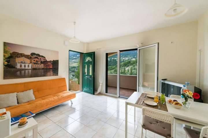Vakantieappartement voor 3 personen, met tuin en balkon, kindvriendelijk in Kefalonia