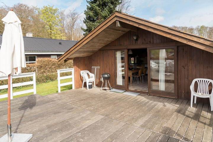 Ferienhaus für 6 Personen, mit Garten und Terrasse in Binderup Strand - 2
