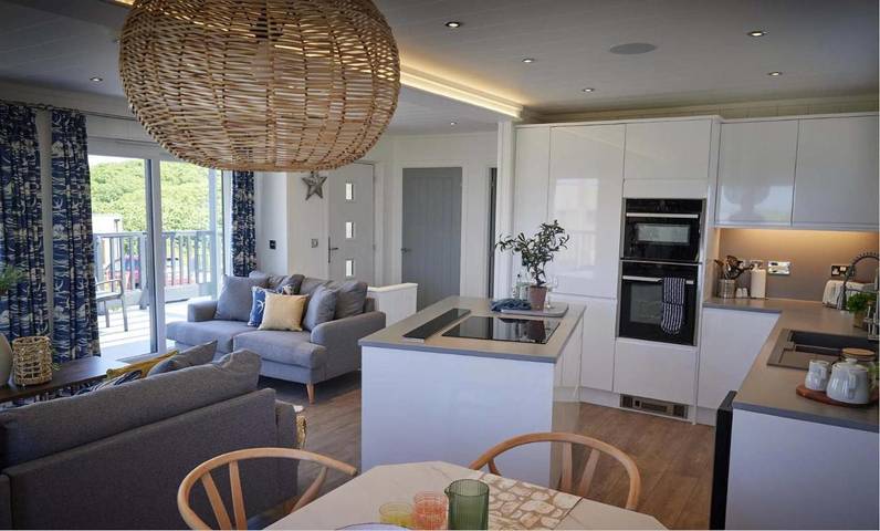 Ferienanlage für 2 Personen, mit Whirlpool und Terrasse sowie Garten und Pool in Cornwall - 2