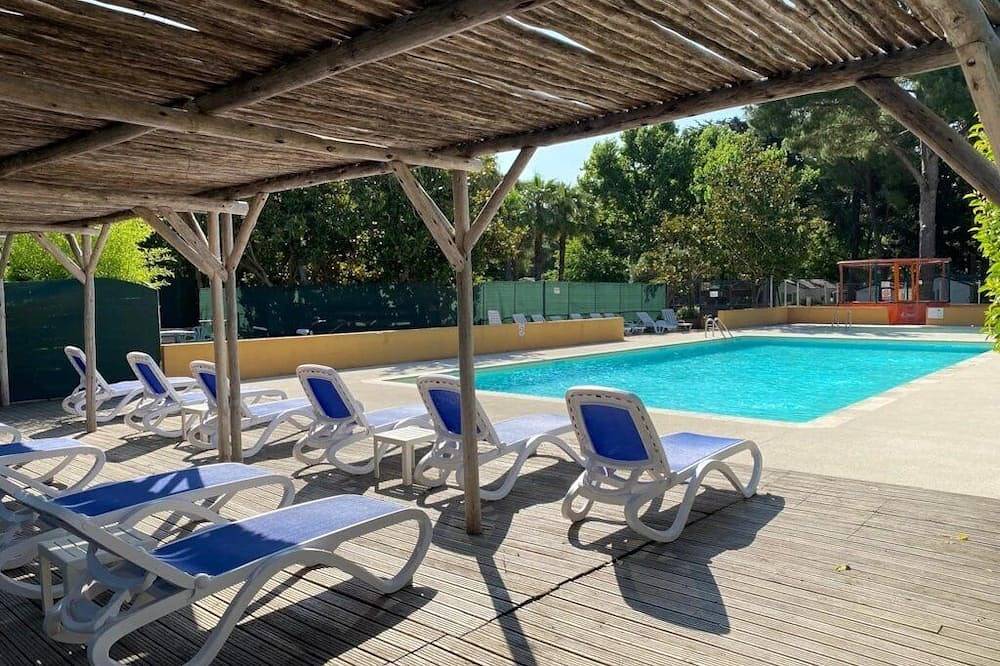 Camping 2 étoiles - Piscine in Villeneuve-lès-Maguelone, Côte d'Améthyste