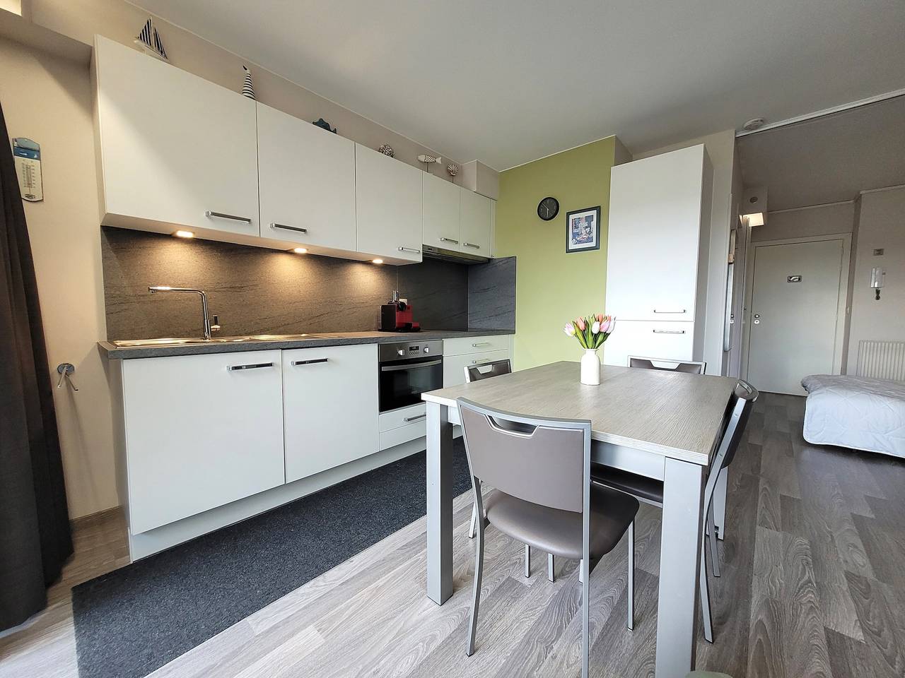 Geheel appartement, Studio in Middelkerke bij Zandstrand in Middelkerke, Belgische Kust