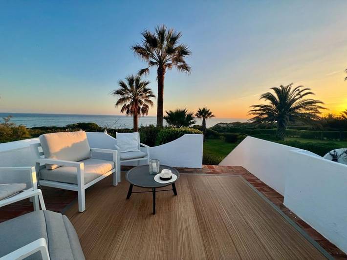 Gîte pour 4 personnes, avec terrasse et jardin