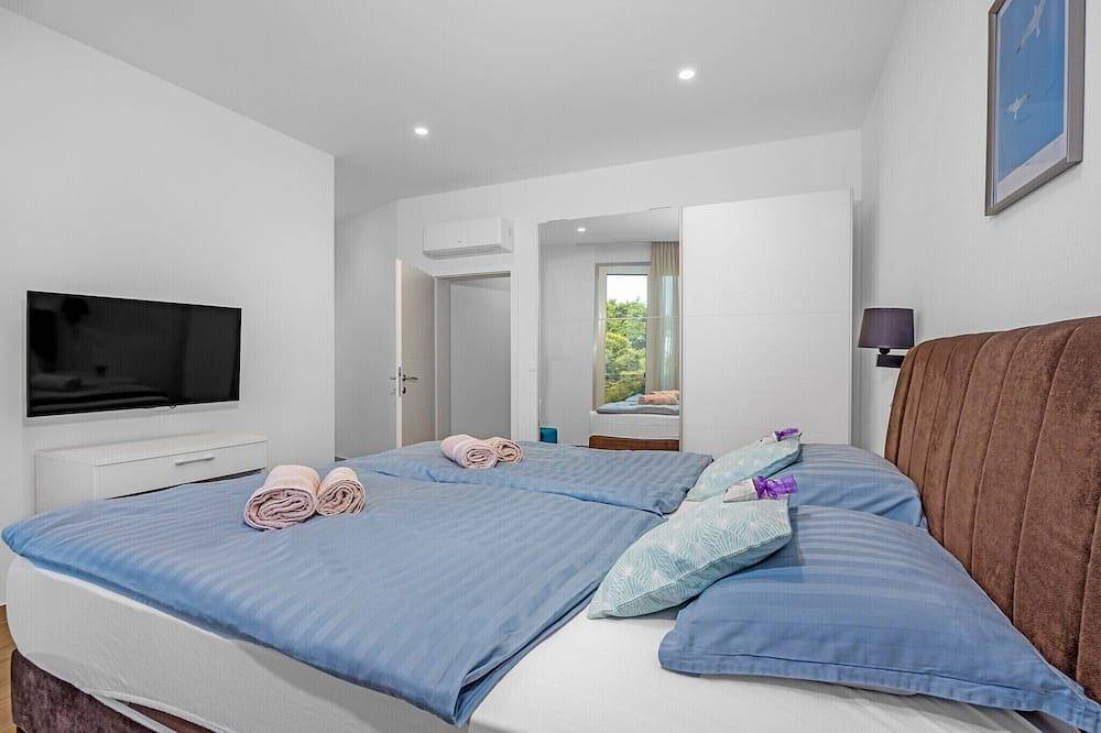 Villa mit Pool, Spielzimmer, Garten in Cervar, Porec und Umgebung