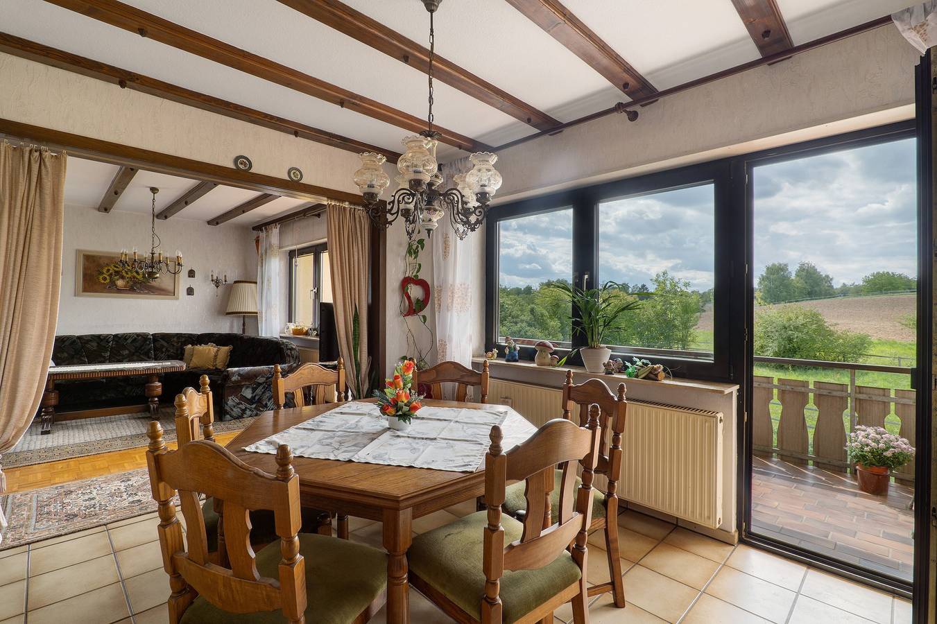 Appartement entier, Appartement 'Waidbachhof' avec balcon et Wi-Fi in Sinsheim, Kraichgau