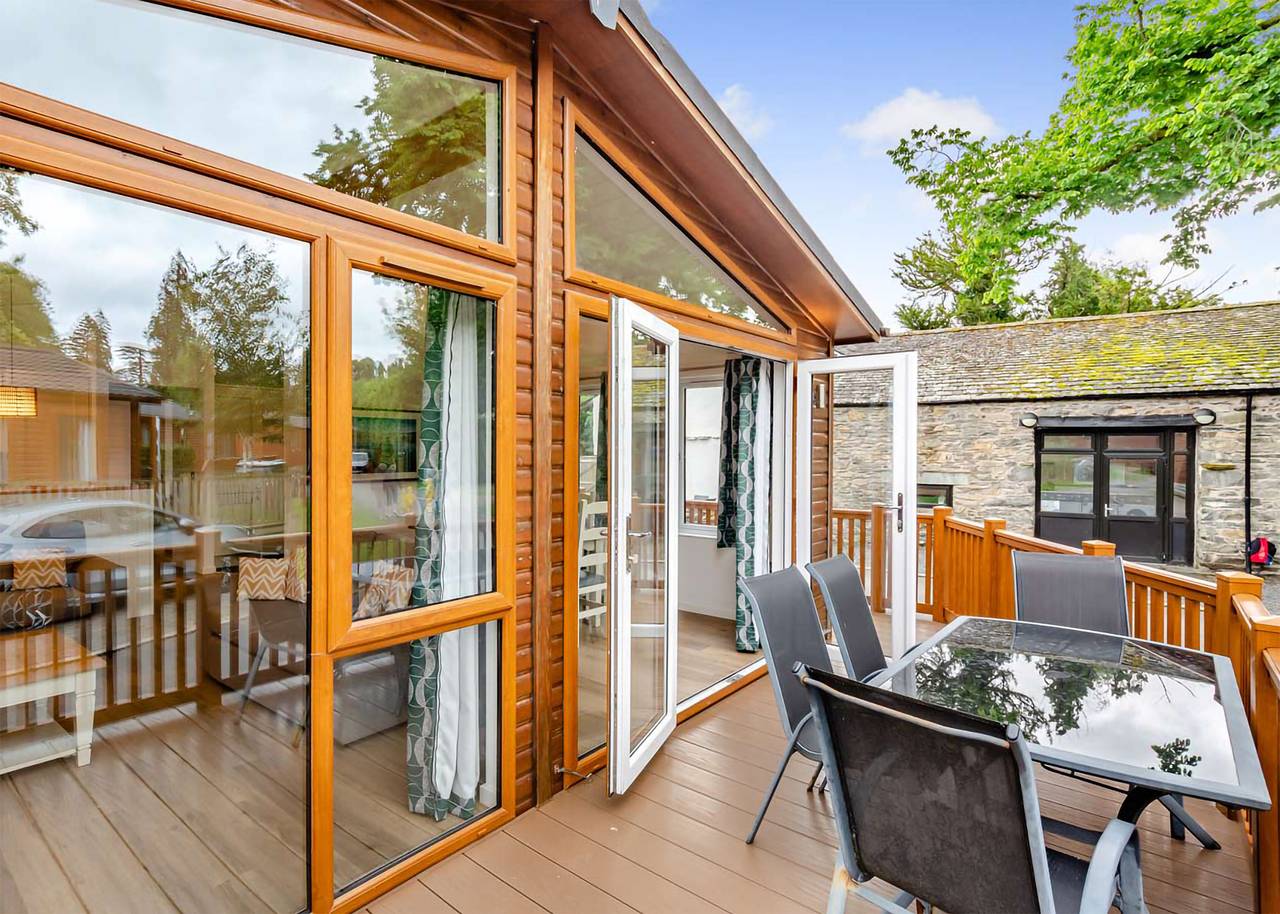 Deluxe Lodge with parking, ensuite & decking 6 in Skegness, Lincolnshire