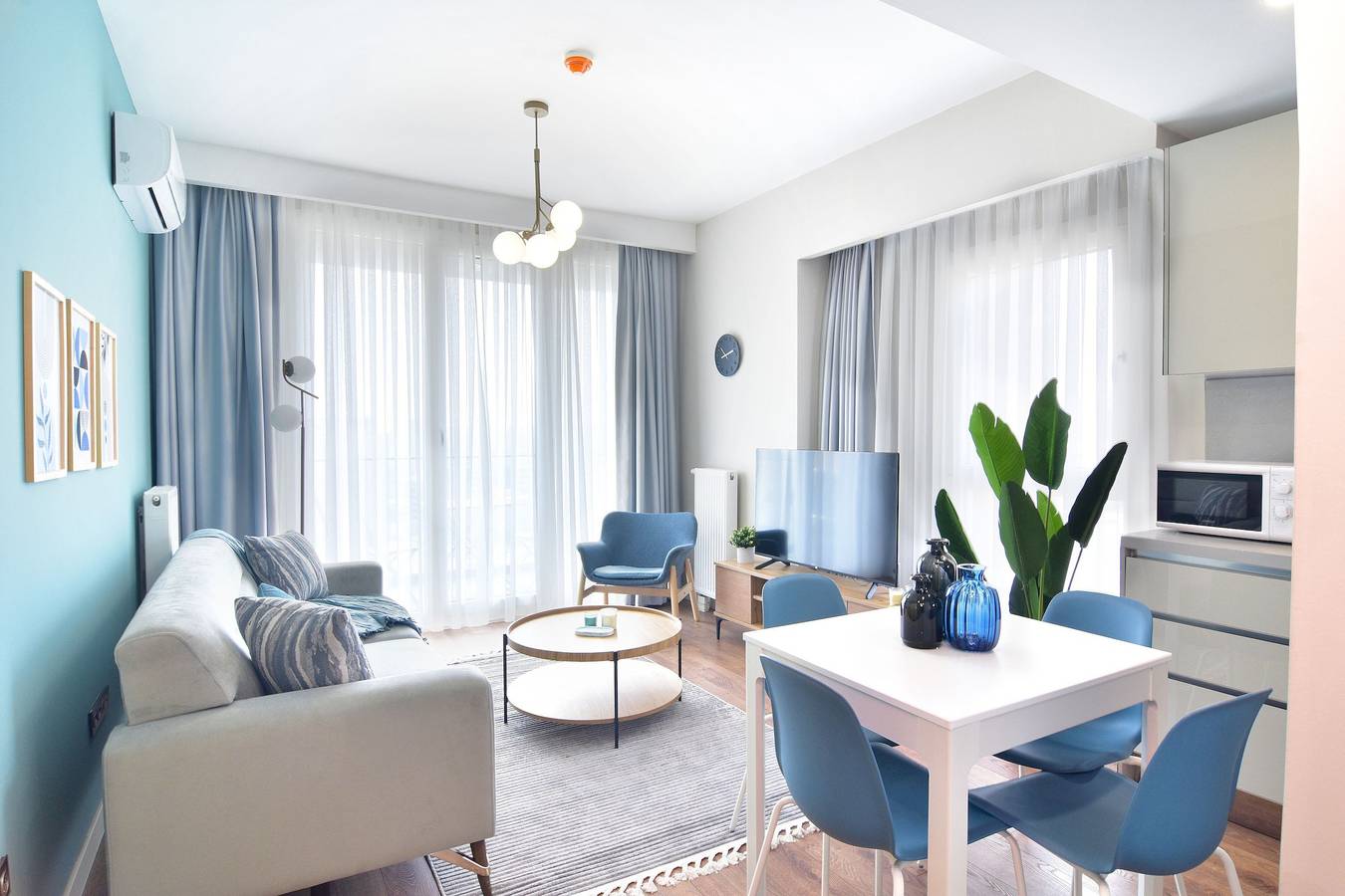 Entire apartment, 13th floor Brand new cozy 2Br Apt with Balcony in Istanbul, Marmara region