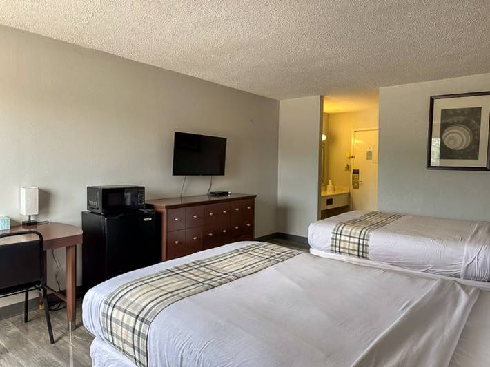 Apartamento entero, 2 camas matrimoniales | No fumadores, microondas in Lago Ontario