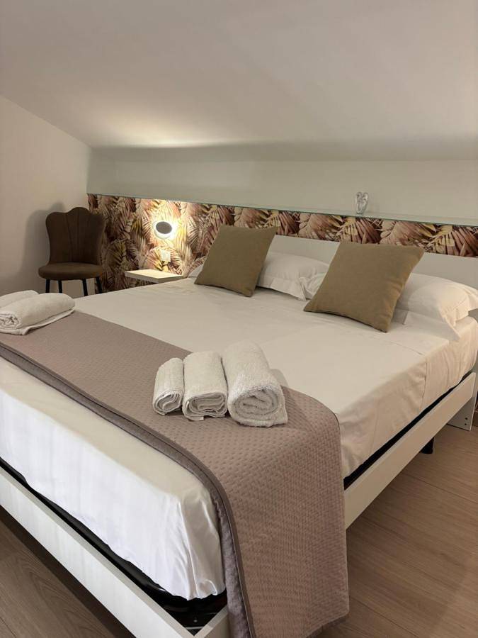 Appartamento intero, Two-Bedroom Apartment in Cannizzaro, Catania