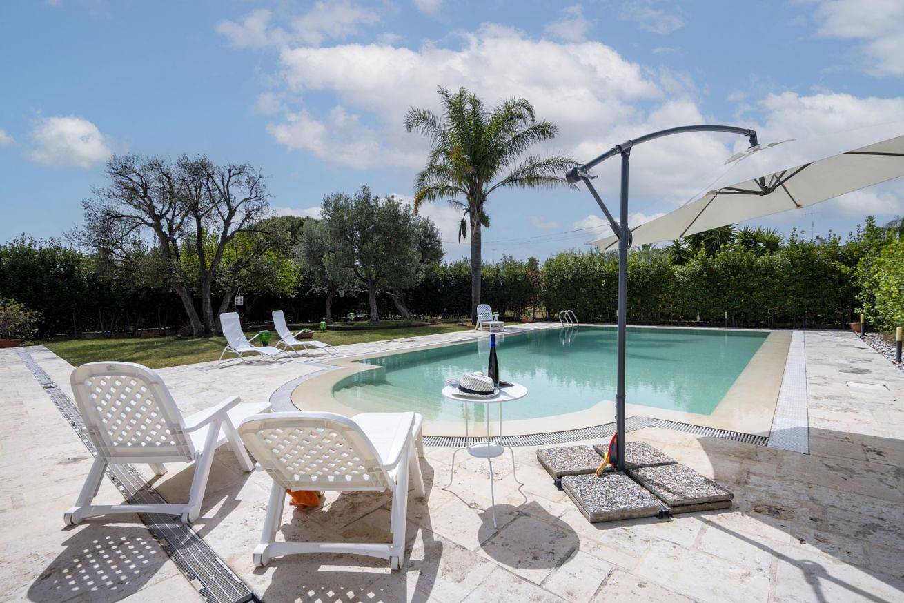 Appartement entier, Appartement de vacances pour 8 personnes avec jardin in Noicàttaro, Province de Bari