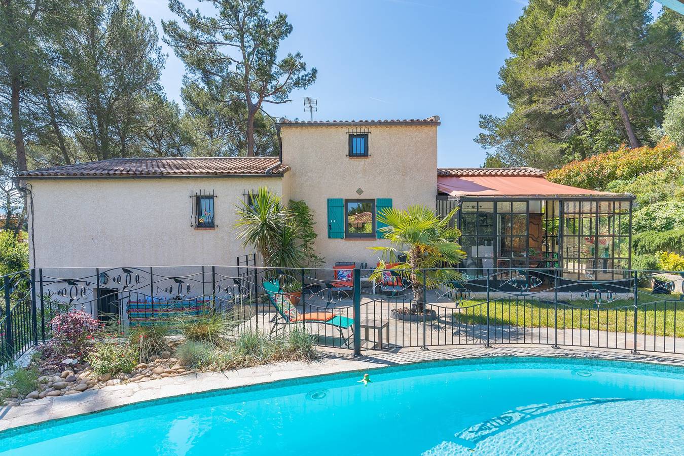 Gîte proche aix marseille piscine in Peypin, Côte méditerranéenne (France)