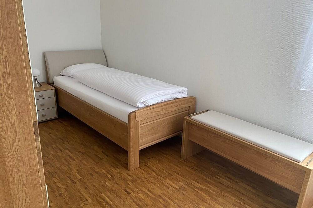 Ganze Wohnung, Ferienwohnung/App. für 5 Gäste mit 90m² in Oerlinghausen in Oerlinghausen, Kreis Lippe