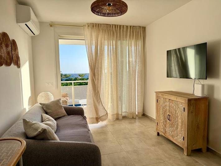 Gîte pour 4 personnes, avec terrasse et vue dans Plage de Bois Jolan - 2