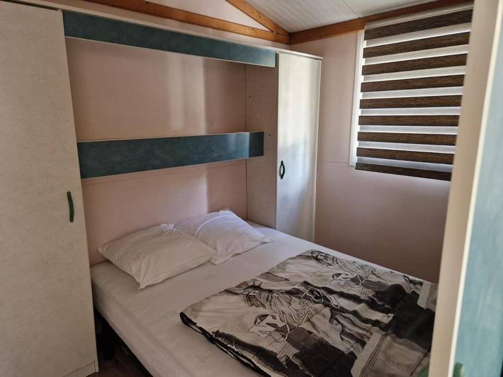 Location de vacances pour 4 personnes, avec piscine et terrasse dans Sireuil - 3