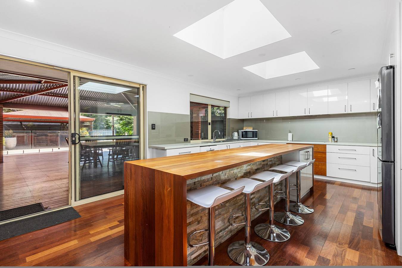 Home & Hearth – A Sepal Stay in Perth, Australia Occidental