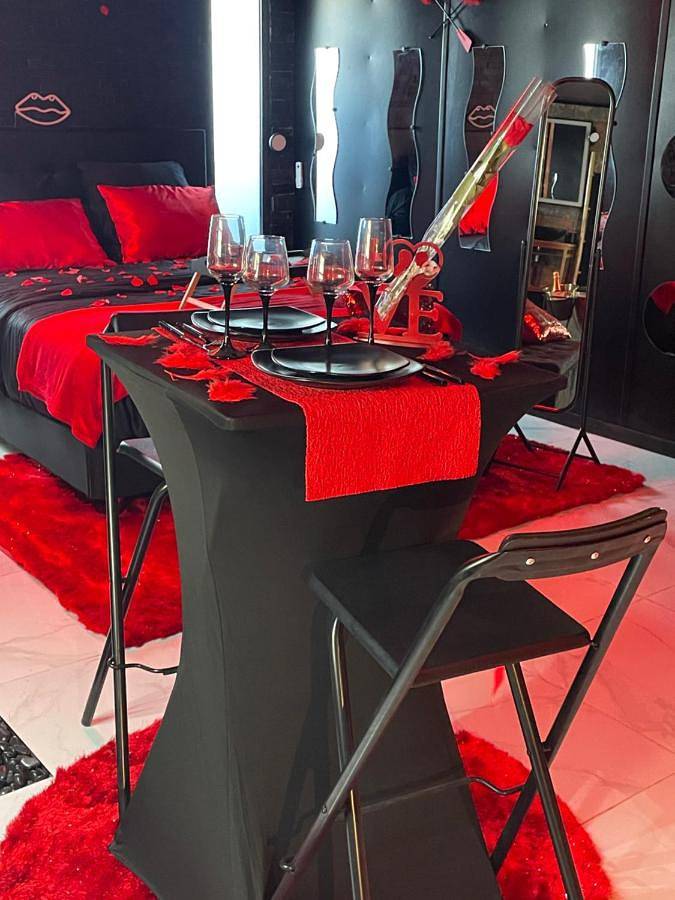 Hôtel pour 2 personnes, avec terrasse dans Trois Mares - 4