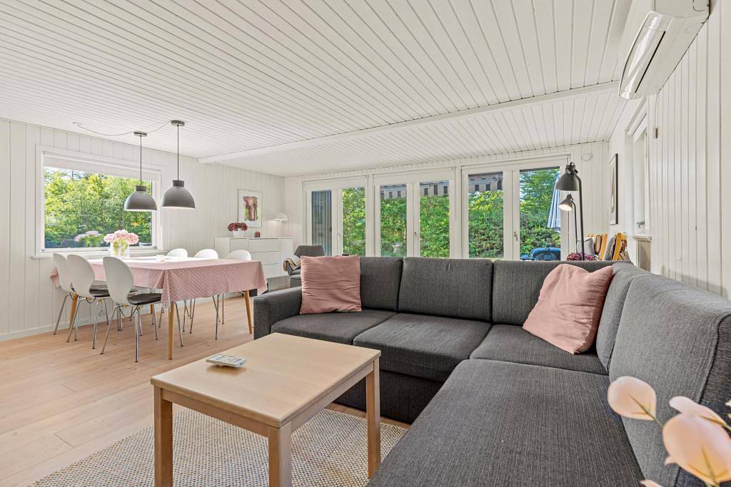 Ferienhaus für 6 Personen mit großer Holzterrasse  in Houstrup, Varde