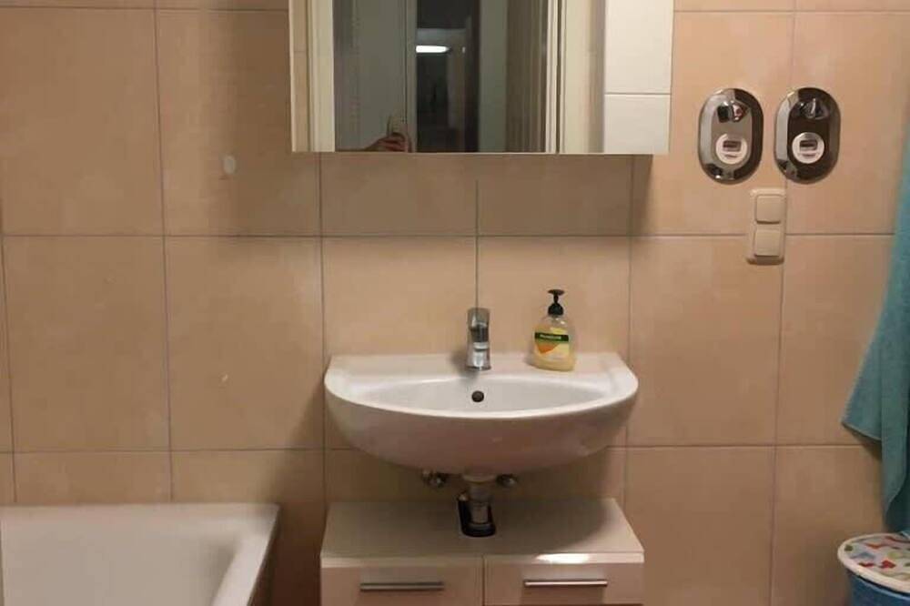 Entire apartment, Stralsund Altstadt, 2-Zi-Wohnung mit Loggia in Ocenarium Stralsund, Stralsund