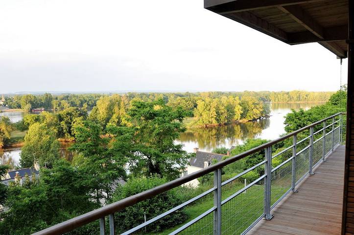 Chambre d’hôte pour 3 personnes, avec jardin à Chênehutte-Trèves-Cunault