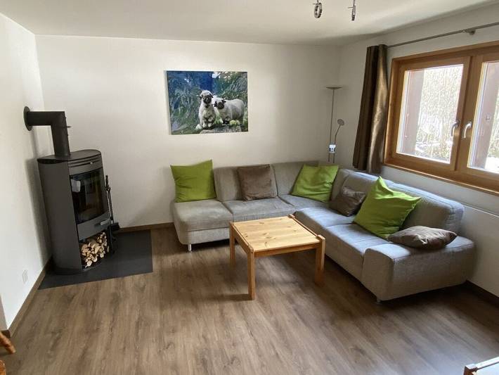 Ferienhaus für 5 Personen, mit Balkon in Brig