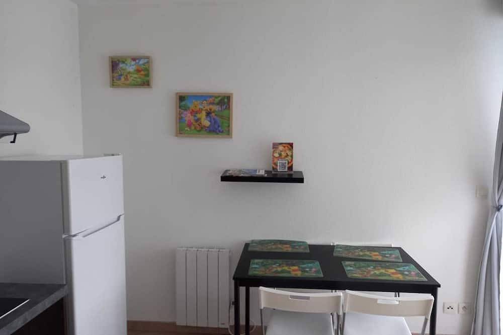 Ganze Wohnung, Apartment near Disneyland in Montévrain, Seine-et-Marne