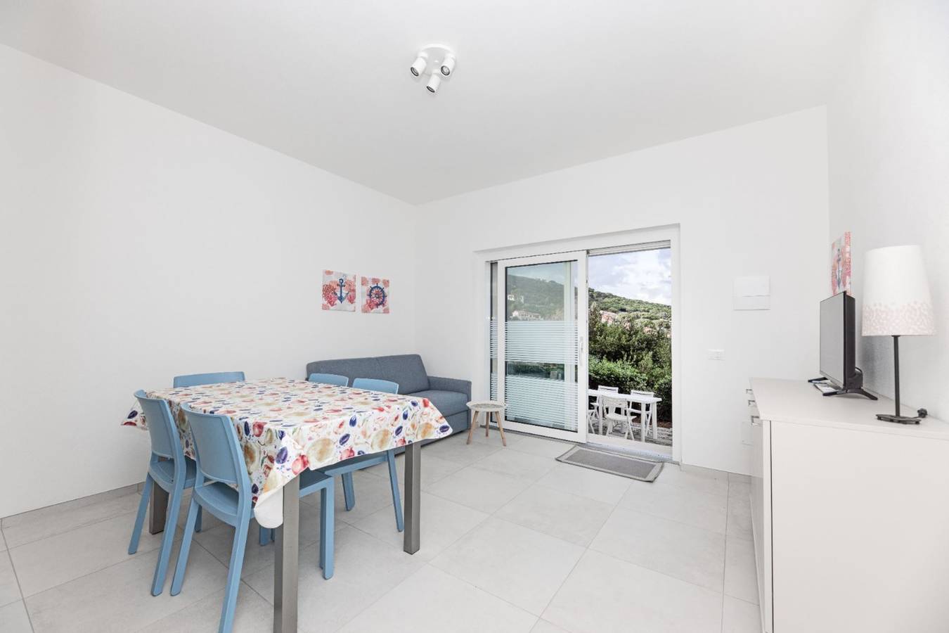 Appartamento intero, Il Cavo Suites - Il Cavo Suite 2 - un nido Vista Mare in Cavo, Riotorto