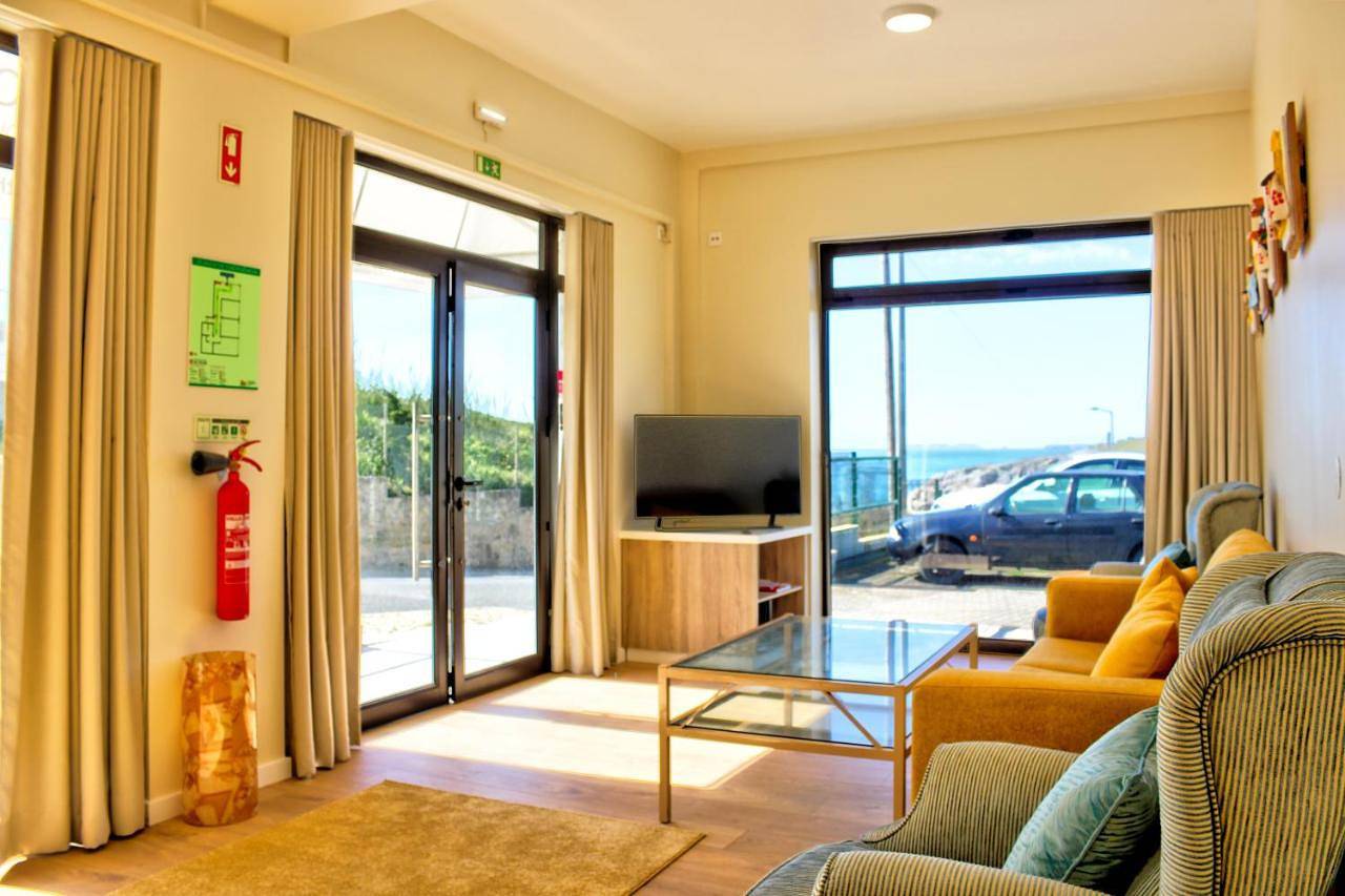 Lulu's guesthouse in Peniche, Leiria District