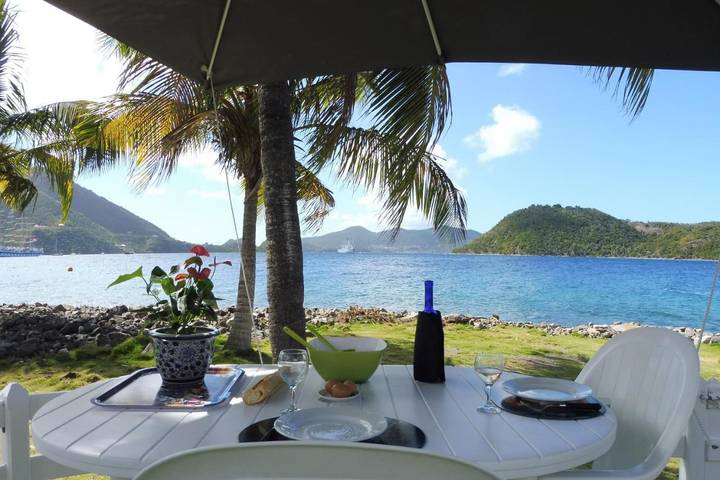 Location de vacances pour 4 personnes, avec vue ainsi que jardin et terrasse, animaux acceptés dans Anse Mire