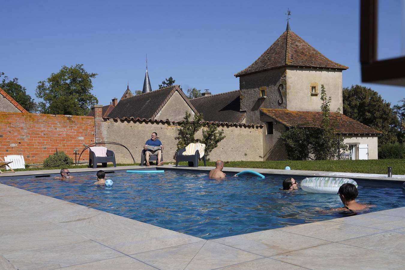 Gîte du Lac in Anzy-le-Duc, Région de Charolles