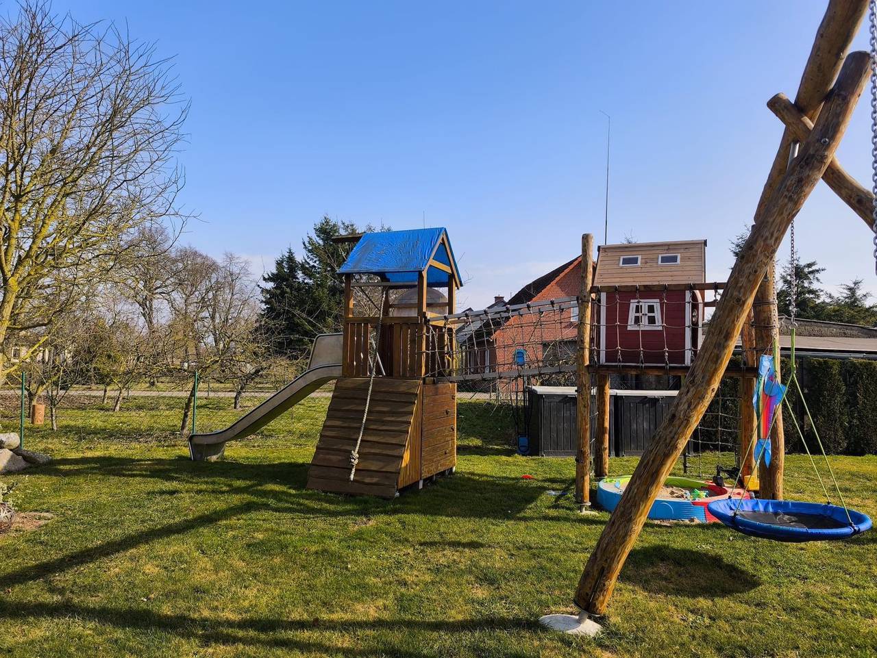 Ganze Ferienwohnung, Ferienwohnung im Ferienhaus in Laschendorf - 60 qm Maisonette-Wohnung bis max. 3 Personen in Malchow, Fleesensee