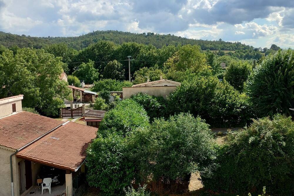 Chambre calme pour rendonneurs et autres! in Estoublon, Alpes-de-Haute-Provence